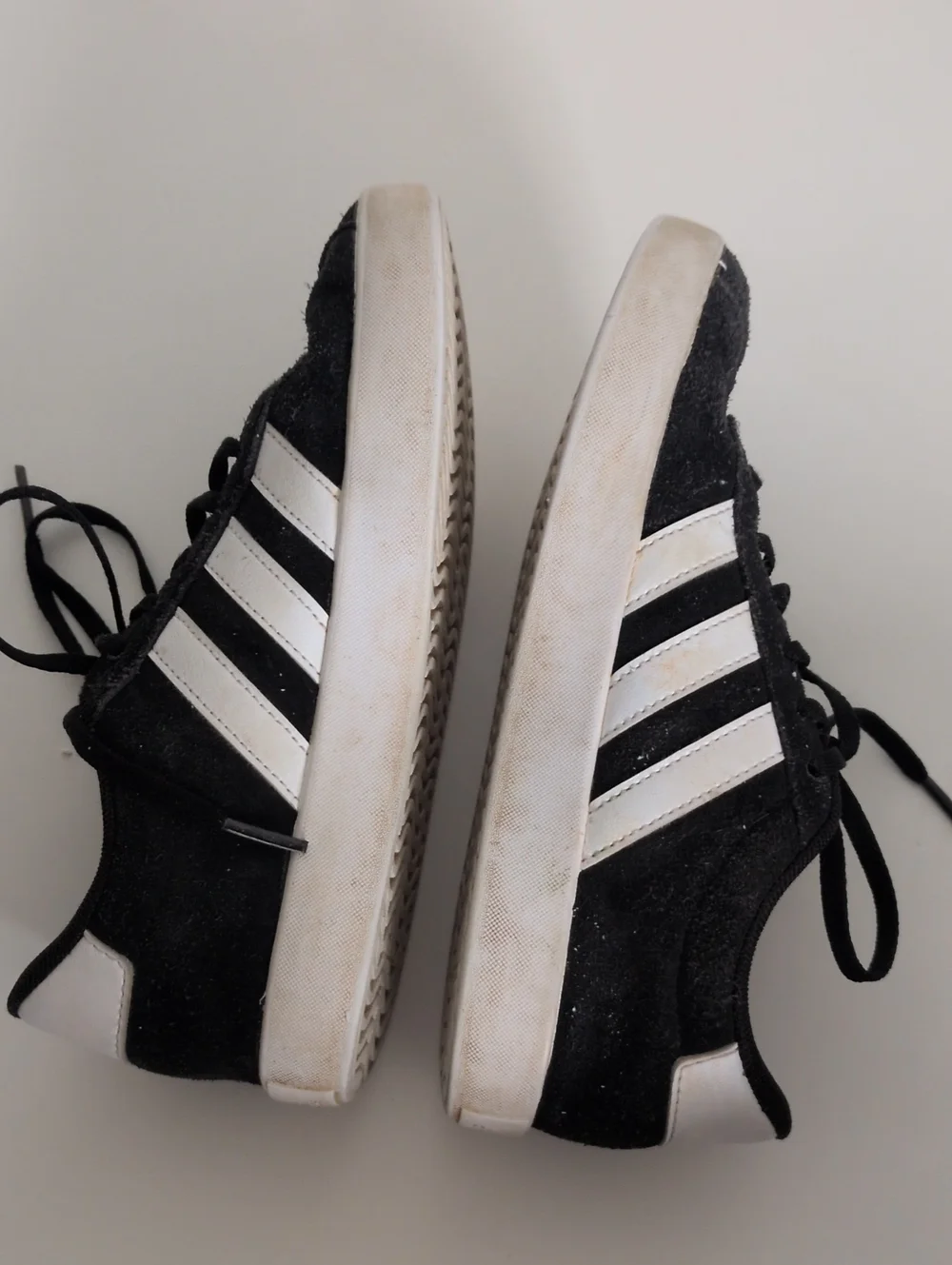 Adidas Boys VL Court 3.0 Suede Black & White Sneakers - 2.5